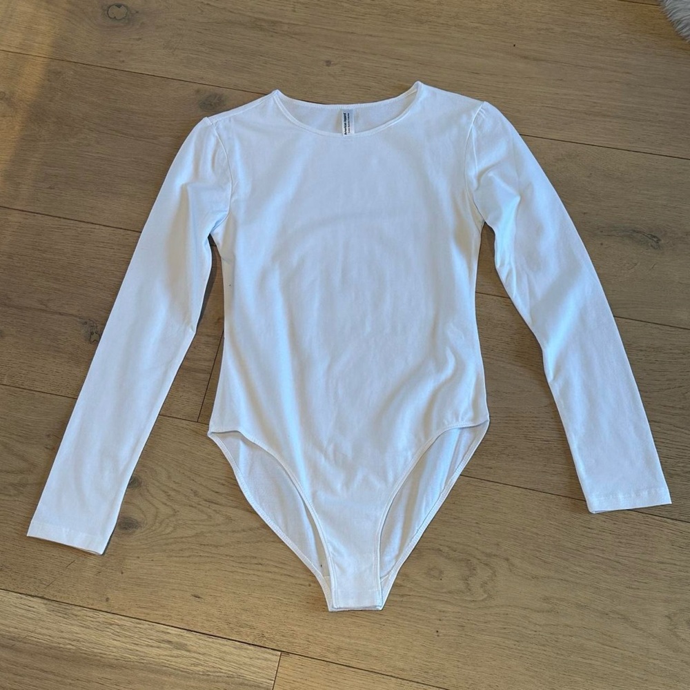 White American Apparel long sleeve bodysuit